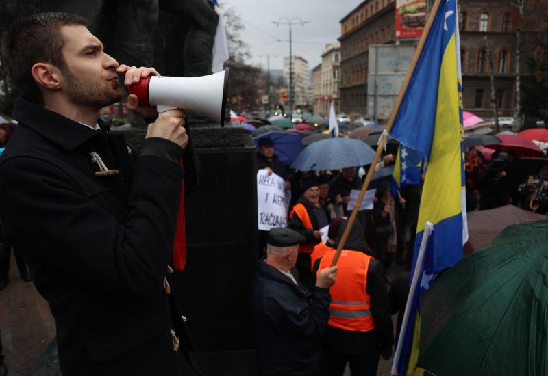 Svi za Bosnu Bosna za sve - prosvjed u Sarajevu - Održan prosvjed 